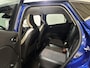 Renault Captur 90PK TCe Intens | Parkeersensoren | Climate Control | Cruise Control | Apple CarPlay/Android Auto | Licht & Regen Sensor | Lichtmetalen Velgen | Privacy Glass |