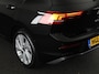 Volkswagen Golf 1.5 eHybrid Life Edition 204 pk Automaat (DSG) | Verlengde garantie | Navigatie via App | Parkeersensoren (Park assist) | Achteruitrijcamera | Adaptieve cruise control |