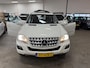 Mercedes-Benz ML-klasse 350 / SUPER NETJES / NAP / DEALER ONDERHOUDEN / SCHUIFKANTELDAK