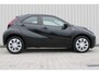 Toyota Aygo X 1.0 VVT-i MT Play | Incl. 12 maanden garantie | Cruise control | Apple carplay/Android auto | Airco | Lane assist | Dealer onderhouden | Achteruitrij camera |