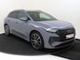 Audi Q4 e-tron 35 S edition 55 kWh | Parkeerassistent | Achteruitrijcamera | Stoelverwarming | Adaptieve cruise control | Navigatie Plus | LED matrix verlichting | Elektrische achterklep |