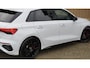 Audi A3 Sportback 45 TFSI e 245pk 3x S-Line & Competition *Black Optik* Pano.Dak 19inch B&O Ambiance verlichting Virtual *Zeer Nette A3* 46010km!