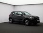Volvo XC40 2.0 B4 Plus Dark / Trekhaak / Harman Kardon / Elektrische Stoelen / Stoel+Stuurverwarming / Pilot Assist / Allseasonbanden / Keyless /