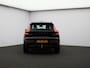 Volvo XC40 2.0 B4 Plus Dark / Trekhaak / Harman Kardon / Elektrische Stoelen / Stoel+Stuurverwarming / Pilot Assist / Allseasonbanden / Keyless /