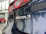 Mazda 3 2.0 e-SkyActiv-X M Hybrid 186 Luxury | NED AUTO | LEDER | STOEL + STUURVERWARMING | BOSE AUDIO | HEAD UP | 18 INCH | CAMERA |
