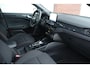 Ford Focus Wagon 1.0 EcoBoost 125pk ST-Line Business Automaat - Adaptieve cruise control - Trekhaak - LED - PDC - Navigatie