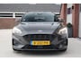 Ford Focus Wagon 1.0 EcoBoost 125pk ST-Line Business Automaat - Adaptieve cruise control - Trekhaak - LED - PDC - Navigatie