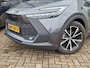 Toyota C-HR 1.8 Hybrid Executive | Afn. trekhaak | Bi-tone | Stoel- stuurverw. | Elek. achterklep | Camera | PDC V+A