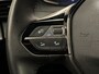Peugeot 2008 1.2 PureTech 100 Allure Parkeersensoren Rondom | Carplay | Digitaal Dashboard | Cruise | Climate Control | 17" Lichtmetaal | Airco (automatisch) | Apple Carplay/Android Auto|telefoonintegratie premium | Cruise control