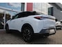 Peugeot 3008 1.2 Hybrid 145PK GT | ELEKTRISCH BEDIENBARE ACHTERKLEP | NAVIGATIE | DRAADLOZE APPLE CARPLAY/ANDROID AUTO | SFEER VERLICHTING | ACHTERUITRIJ CAMERA | PARKEERSENSOREN VOOR EN ACHTER | FULL LED KOPLAMPEN | KEYLESS ENTRY/START | ADAPTIVE CRUISE CONTROL | STOEL/STUUR VERWARMING | LICHTMETALEN VELGEN 19" | DAB+ RADIO |