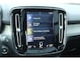 Volvo XC40 2.0 T4 Inscription | Panoramadak | Elektrisch bedienbare achterklep | Semi elektrische trekhaak | Lederen stoelen | Romdomzicht camera | Geheugenfunctie bestuurdersstoel | Stoelverwarming voorzijde |