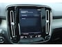 Volvo XC40 2.0 T4 Inscription | Panoramadak | Elektrisch bedienbare achterklep | Semi elektrische trekhaak | Lederen stoelen | Romdomzicht camera | Geheugenfunctie bestuurdersstoel | Stoelverwarming voorzijde |