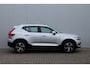 Volvo XC40 2.0 T4 Inscription | Panoramadak | Elektrisch bedienbare achterklep | Semi elektrische trekhaak | Lederen stoelen | Romdomzicht camera | Geheugenfunctie bestuurdersstoel | Stoelverwarming voorzijde |