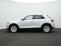 Volkswagen T-Roc 1.5 TSI 150 pk DSG Highline | Standkachel | Achteruitrijcamera | Navigatie | Stoelverwarming | Adaptive Cruise