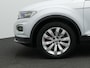 Volkswagen T-Roc 1.5 TSI 150 pk DSG Highline | Standkachel | Achteruitrijcamera | Navigatie | Stoelverwarming | Adaptive Cruise