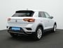 Volkswagen T-Roc 1.5 TSI 150 pk DSG Highline | Standkachel | Achteruitrijcamera | Navigatie | Stoelverwarming | Adaptive Cruise