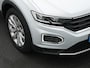 Volkswagen T-Roc 1.5 TSI 150 pk DSG Highline | Standkachel | Achteruitrijcamera | Navigatie | Stoelverwarming | Adaptive Cruise