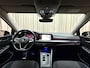 Volkswagen Golf 1.5 eTSI Style *Stoel-/Stuurverwarming* Carplay / Adapt. Cruise / Ambient / Navigatie / ECC Clima / 17'' LMV