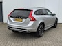 Volvo V60 Cross Country 2.0 T5 AWD Summum|ACC|Standkachel|19"|PAS v/a|Schuifdak|Trekh.|el.bed.stoelen|leer|