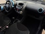 Peugeot 107 1.0-12V Urban Move 68PK|Origineel NL|Airco|Electrische Ramen|Toerenteller|Isofix|zuinig in verbruik|Radio|Isofix