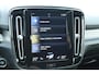 Volvo XC40 T4 Automaat Recharge R-Design | Adaptieve Cruise Control| Verwarmbaar stuurwiel| Verwarmbare voorstoelen| Park Assist Camera Achter|