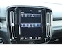 Volvo XC40 T4 Automaat Recharge R-Design | Adaptieve Cruise Control| Verwarmbaar stuurwiel| Verwarmbare voorstoelen| Park Assist Camera Achter|