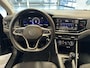 Volkswagen Polo 1.0 TSI 95pk Life Business · Apple/Android Car Play · ACC · P-Sensoren · 15"Velgen + All Season Banden · Airco · DAB · Garantie t/m 10-10-2027 of 100.000km