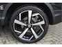 Nissan Qashqai 1.2 Tekna Navigatie, Panoramadak, Trekhaak, 19"Lm, Half Leder, 360 Camera, LED, Climate Conttrol