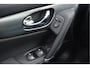 Nissan Qashqai 1.2 Tekna Navigatie, Panoramadak, Trekhaak, 19"Lm, Half Leder, 360 Camera, LED, Climate Conttrol