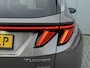 Hyundai Tucson 1.6 T-GDI HEV Premium Sky Eerste eigenaar/ Dealer onderhouden / Glazen schuif- en kanteldak / Trekgewicht 1650 Kg/ Trekhaak  / Elektrische achterklep / Adaptief cruise control / Stuur- en Stoelverwarming / Stoelventilatie /