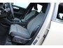 Volvo XC40 B4 Plus Dark | Verwarmbare Voorstoelen en Stuurwiel | Semi-Elektrische Trekhaak | Verwarmbare Voorruit | Premium Audio by Harman Kardon | Adaptieve Cruise Control | Park Assist