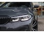 BMW 3-Serie Touring (g21) 318i M-Sport 156pk | Dravitgrau | Camera | Sfeer | Pano | Cruise | Carplay | Climate | LED