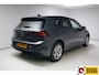 Volkswagen Golf 1.5 TSI Bus. Comf. Ed. 116 PK | Stoel & Stuurverw. | App. connect | Adap. Cruise | Extra getint glas v/a b-stijl | PDC V+ A | Draadloze tel. lader | All season banden