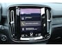 Volvo XC40 1.5 T5 Recharge R-Design | Panorama dak| 360graden Camera rondomzicht| Full LED Koplampen met bochtverlichting| Getint glas| Adaptieve Cruise Control| Dodehoekdetectie| 20"Lichtmetalen velgen