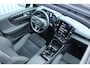 Volvo XC40 1.5 T5 Recharge R-Design | Panorama dak| 360graden Camera rondomzicht| Full LED Koplampen met bochtverlichting| Getint glas| Adaptieve Cruise Control| Dodehoekdetectie| 20"Lichtmetalen velgen