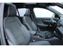 Volvo XC40 1.5 T5 Recharge R-Design | Panorama dak| 360graden Camera rondomzicht| Full LED Koplampen met bochtverlichting| Getint glas| Adaptieve Cruise Control| Dodehoekdetectie| 20"Lichtmetalen velgen
