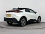 Toyota C-HR 2.0 Plug-in Hybrid 220 Executive | Panoramadak | JBL | Head-Up Display | Dodehoek detectie | Stoelverwarming | Navigatie | Apple Carplay / Android Auto | Parkeersensoren voor/achter | 19 inch