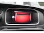 Volvo V40 2.0 T3 Dynamic Edition, Keyless, Camera, Standkachel, Stoelverwarming, Automatisch Parkeren, Parkeersensoren