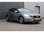 Volvo V40 2.0 T3 Dynamic Edition, Keyless, Camera, Standkachel, Stoelverwarming, Automatisch Parkeren, Parkeersensoren