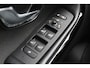 Volvo V40 2.0 T3 Dynamic Edition, Keyless, Camera, Standkachel, Stoelverwarming, Automatisch Parkeren, Parkeersensoren