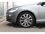 Volvo V40 2.0 T3 Dynamic Edition, Keyless, Camera, Standkachel, Stoelverwarming, Automatisch Parkeren, Parkeersensoren