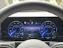 Mercedes-Benz EQB 250+ AMG Line 7p. 71 kWh 7 persoons Wide Screen Ambient verlichting Head Up Burmester