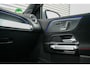 Mercedes-Benz EQB 250+ AMG Line 7p. 71 kWh 7 persoons Wide Screen Ambient verlichting Head Up Burmester