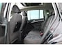 Volkswagen Tiguan 1.4TSI 160PK Sport&Style AUTOMAAT 1e Eigenaar | Panodak | Trekhaak | Bi-Xenon | Navi | Pdc v+a | Parkeer Assistent | NL Auto |