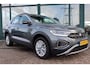 Volkswagen T-Roc 1.0 TSI Life 110PK | Airco | Apple Carplay/Android Auto|telefoonintegratie premium | Cruise control adaptief