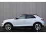 Volkswagen T-Roc 2.0 TSi 190pk Automaat 4Motion Sport LED | Panoramadak | Virtual | Beats Audio | Carplay | 19 Inch LMV