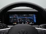 Volkswagen Passat Variant 1.5 eHybrid 204 pk DSG Elegance Business | Trekhaak | Adaptief onderstel | Rondomzicht camera | Head-up display | Stuur-/achterbankverwarming