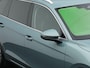 Volkswagen Passat Variant 1.5 eHybrid 204 pk DSG Elegance Business | Trekhaak | Adaptief onderstel | Rondomzicht camera | Head-up display | Stuur-/achterbankverwarming