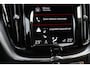 Volvo XC60 2.0 B5 Momentum Exclusive 251 pk | LEDER | TREKHAAK | | CAMERA | NAVI | CRUISE | STOEL/STUURVERW
