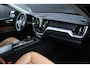 Volvo XC60 2.0 B5 Momentum Exclusive 251 pk | LEDER | TREKHAAK | | CAMERA | NAVI | CRUISE | STOEL/STUURVERW